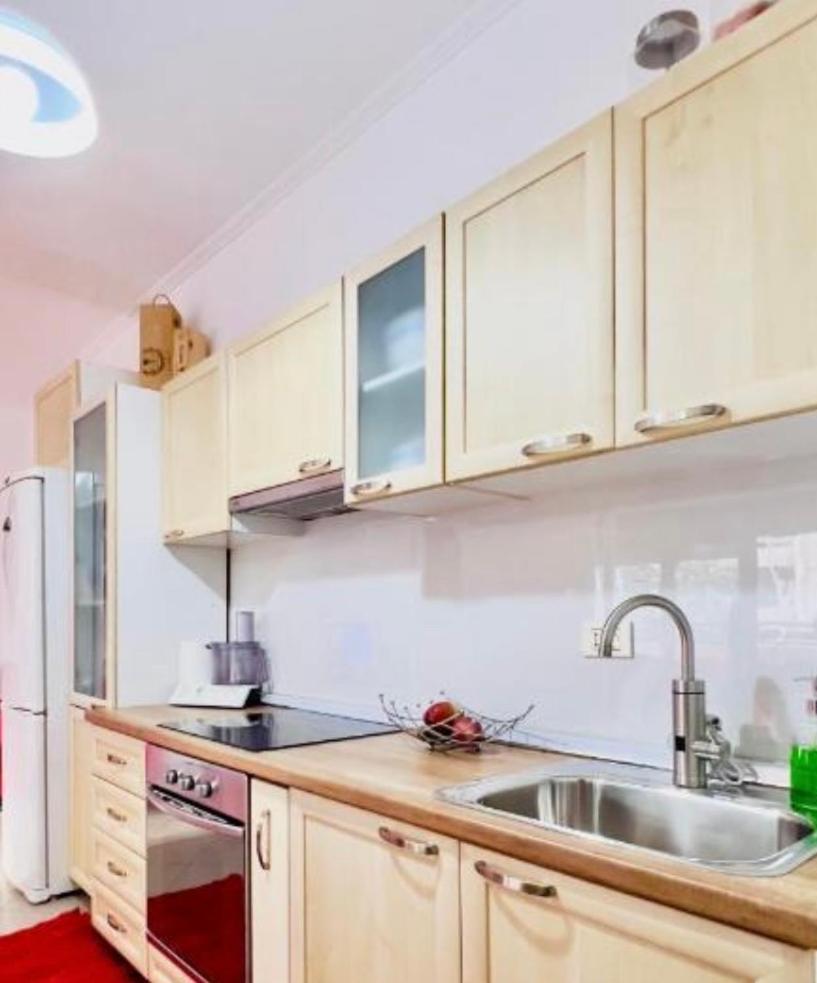 Rita Apartment Tirana Bagian luar foto